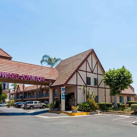 Howard Johnson By Wyndham Norco Zewnętrze zdjęcie